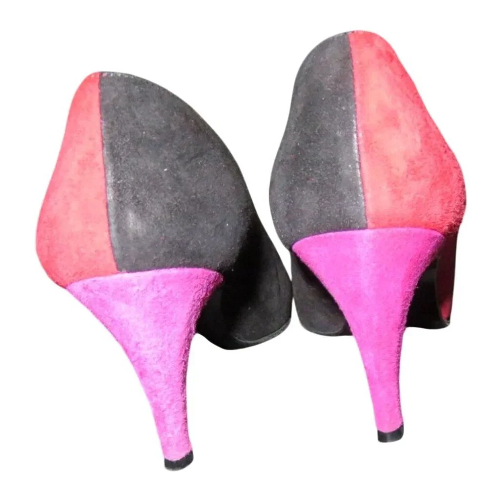 Anne Klein Couture Italian Suede Leather Color block pumps size 6